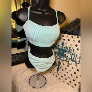 Shade shore bathing suit. New 34 DD & L bottoms New!